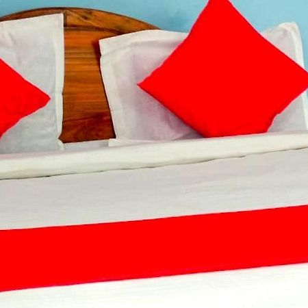 Hotel Sea Gold Purî Extérieur photo