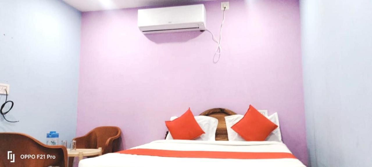 Hotel Sea Gold Purî Extérieur photo