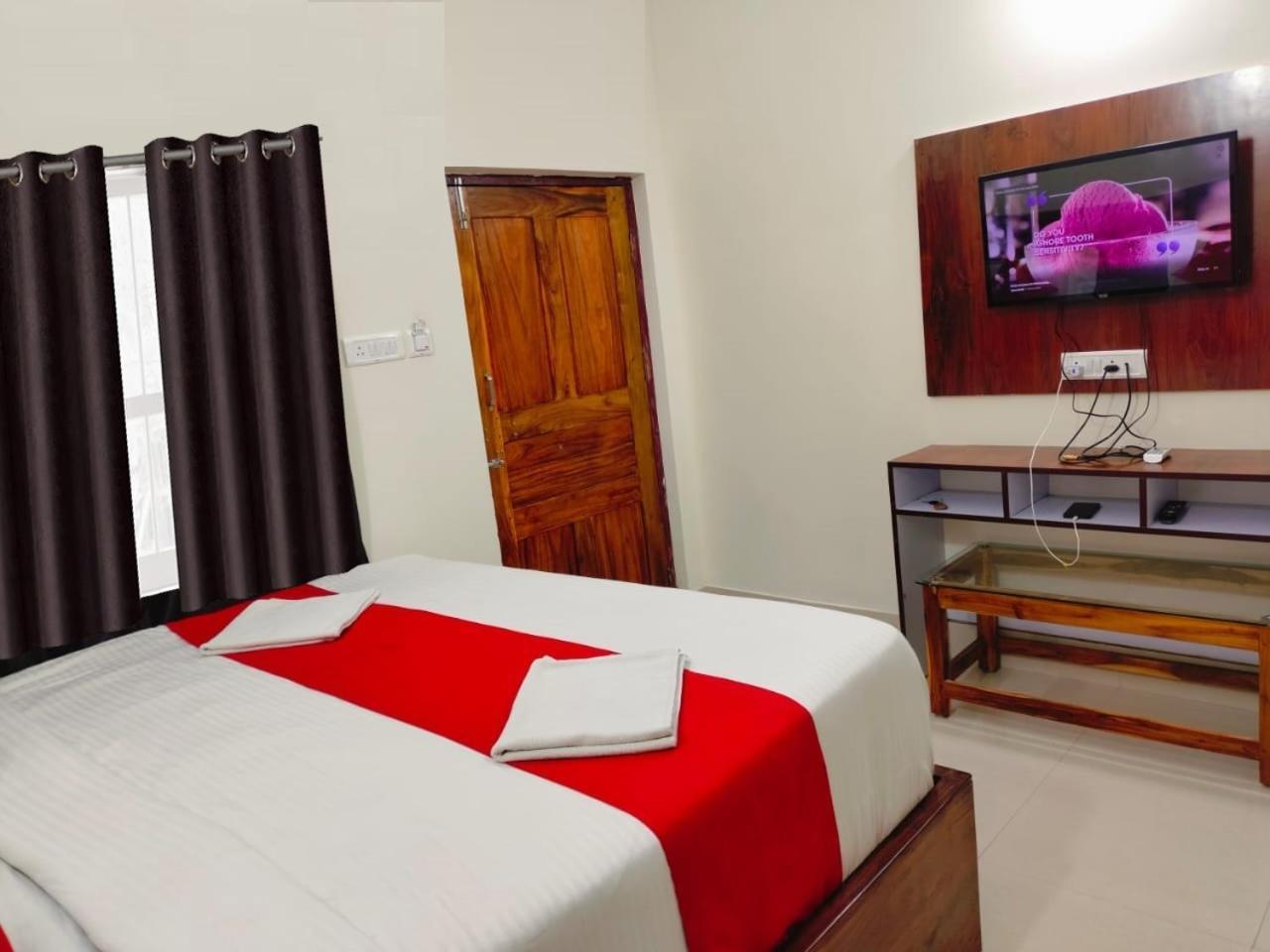 Hotel Sea Gold Purî Extérieur photo